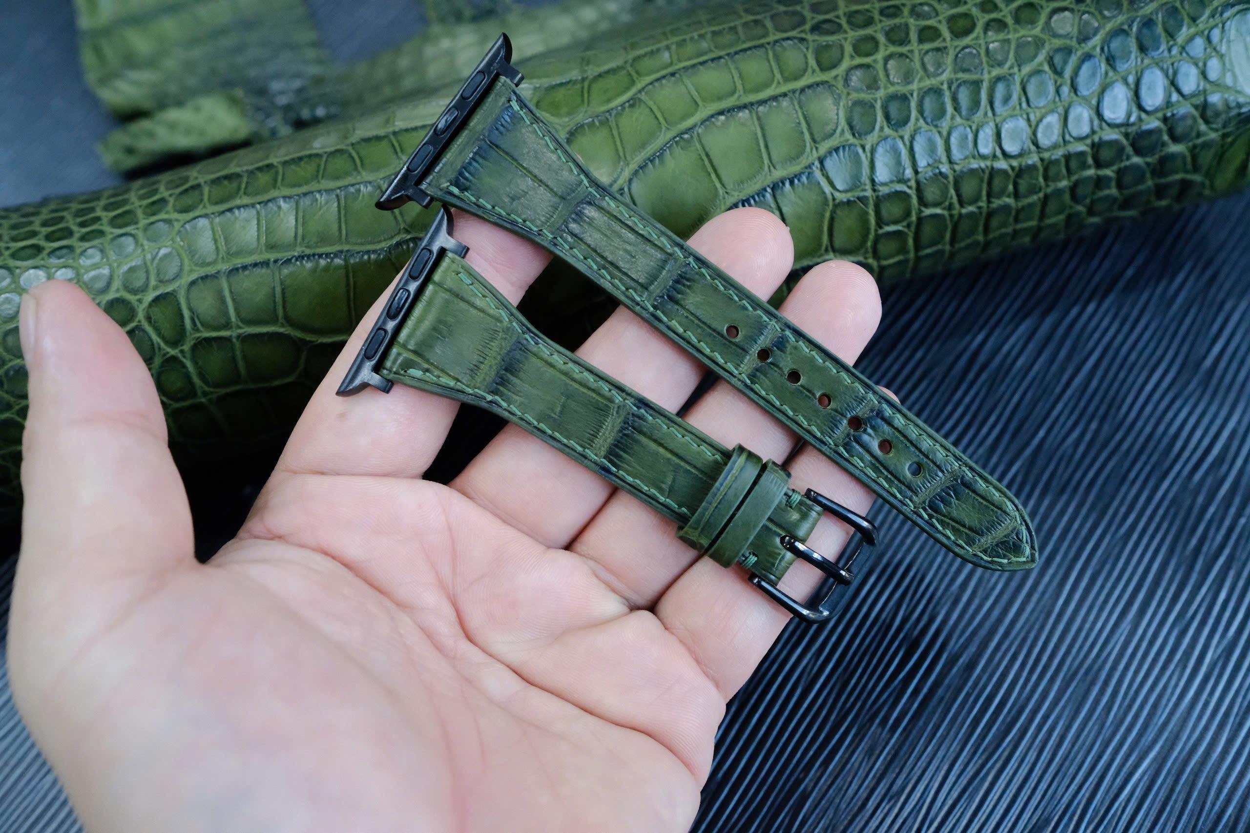 革使用アップルウォッチ時計ベルト 高級ワニ革時計バンド1枚目の画像